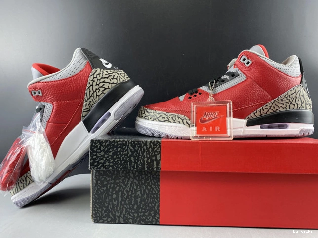 Rep -600 jordan fire red retro ck5692 se 3 air unite 0430
